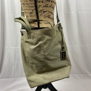 Simply Vera Light Green Crossbody Tote